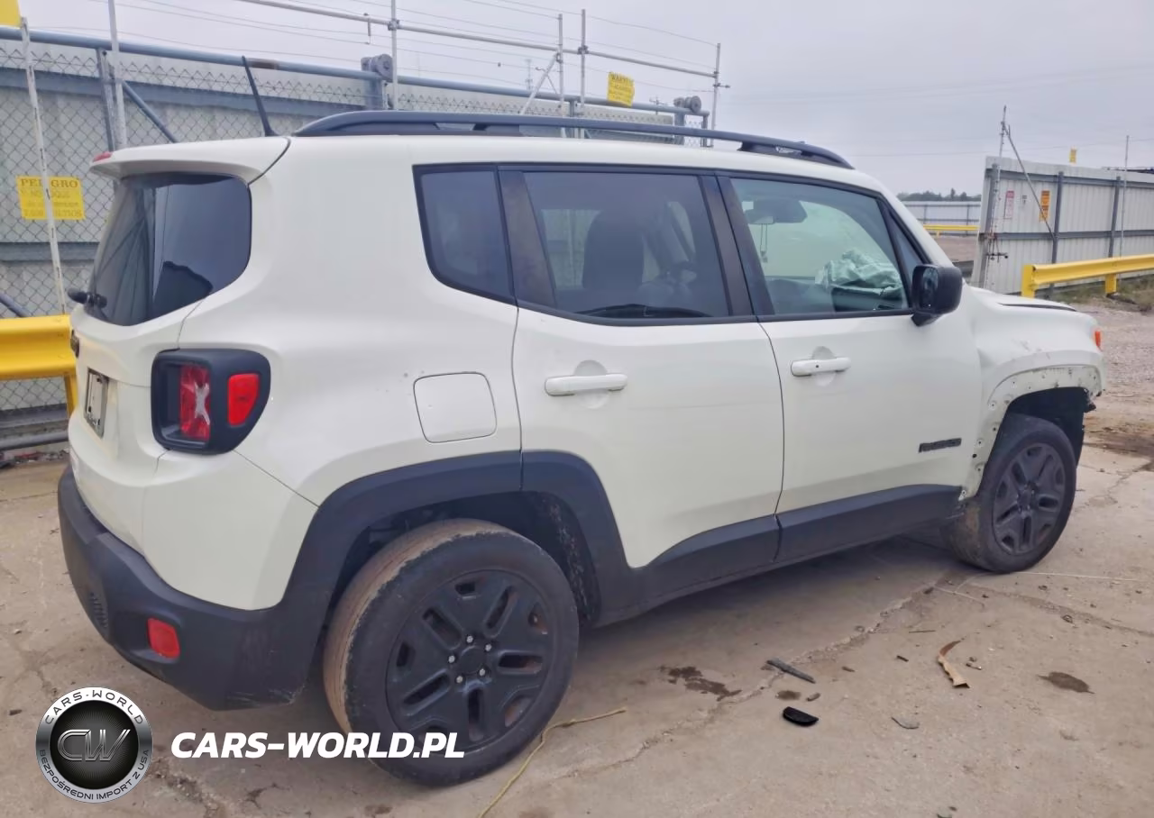 2018 Jeep Renegade Sport VIN:ZACCJBAB3JPH35105 - 3