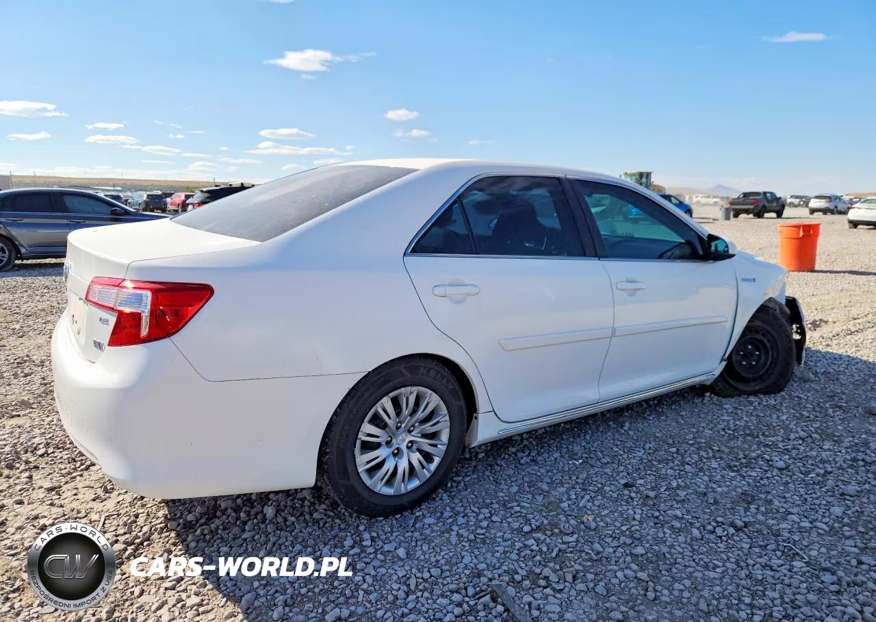 2012 Toyota Camry Hybrid Le VIN:4T1BD1FK4CU034351 - 3