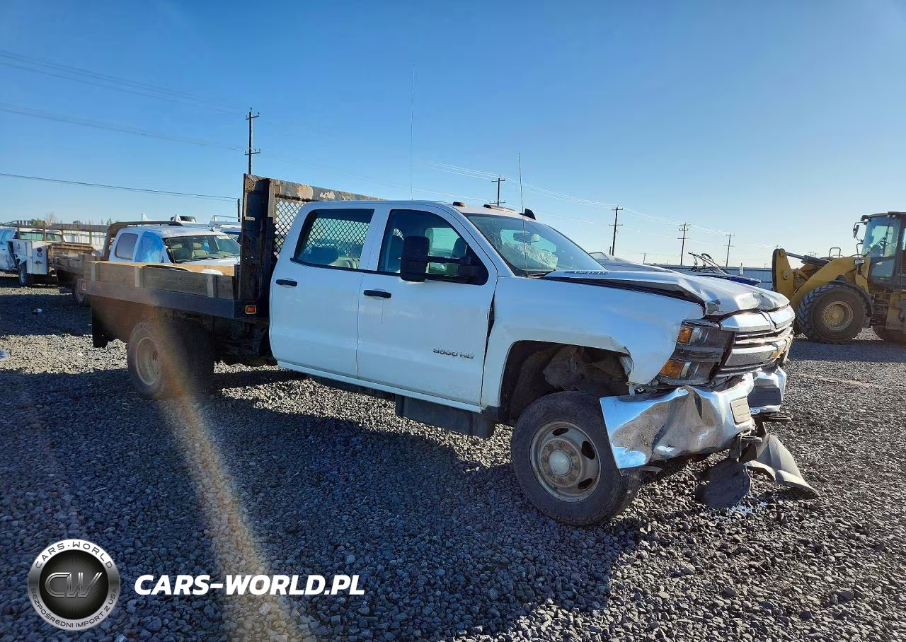 2016 Chevrolet Silverado K3500 VIN:1GB4KYC88GF203998 - 4
