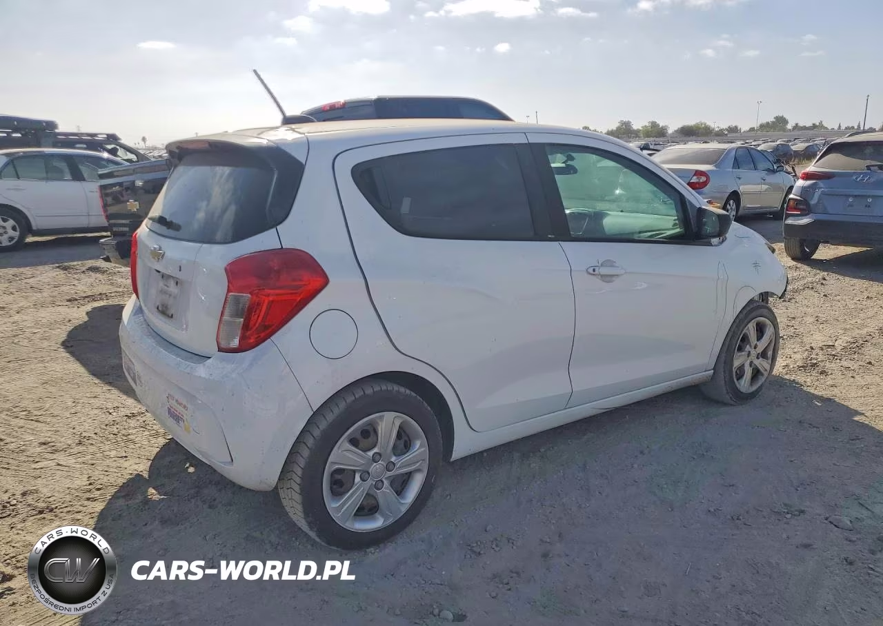 2021 Chevrolet Spark Ls VIN:KL8CB6SA9MC219472 - 3