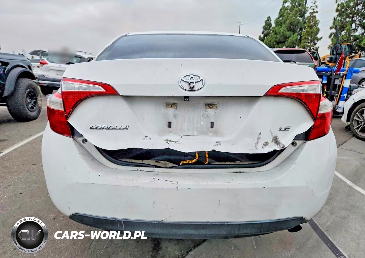 2015 Toyota Corolla Le VIN:5YFBURHEXFP312567 - 6