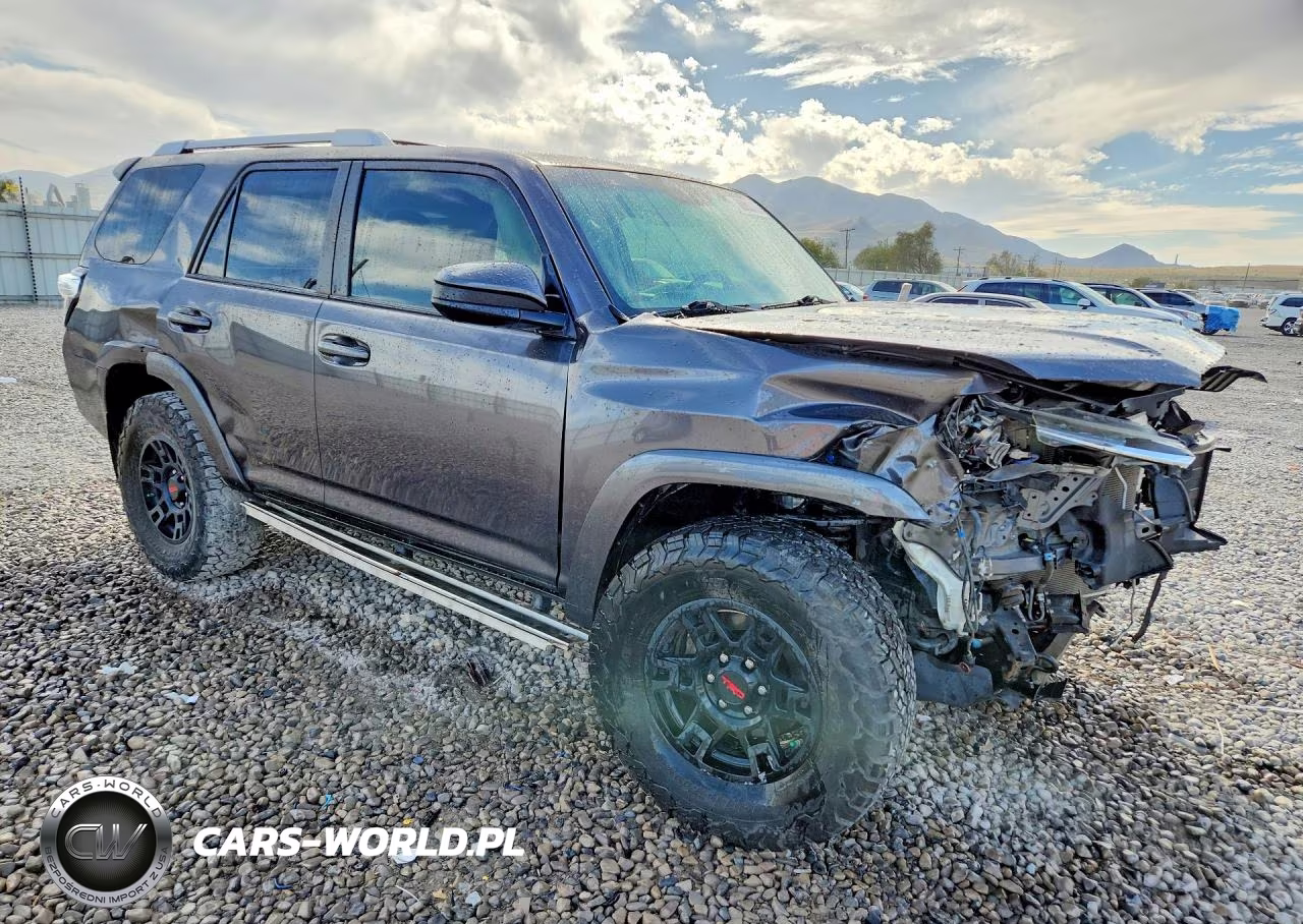 2015 Toyota 4Runner Sr5 VIN:JTEBU5JR0F5245637 - 4