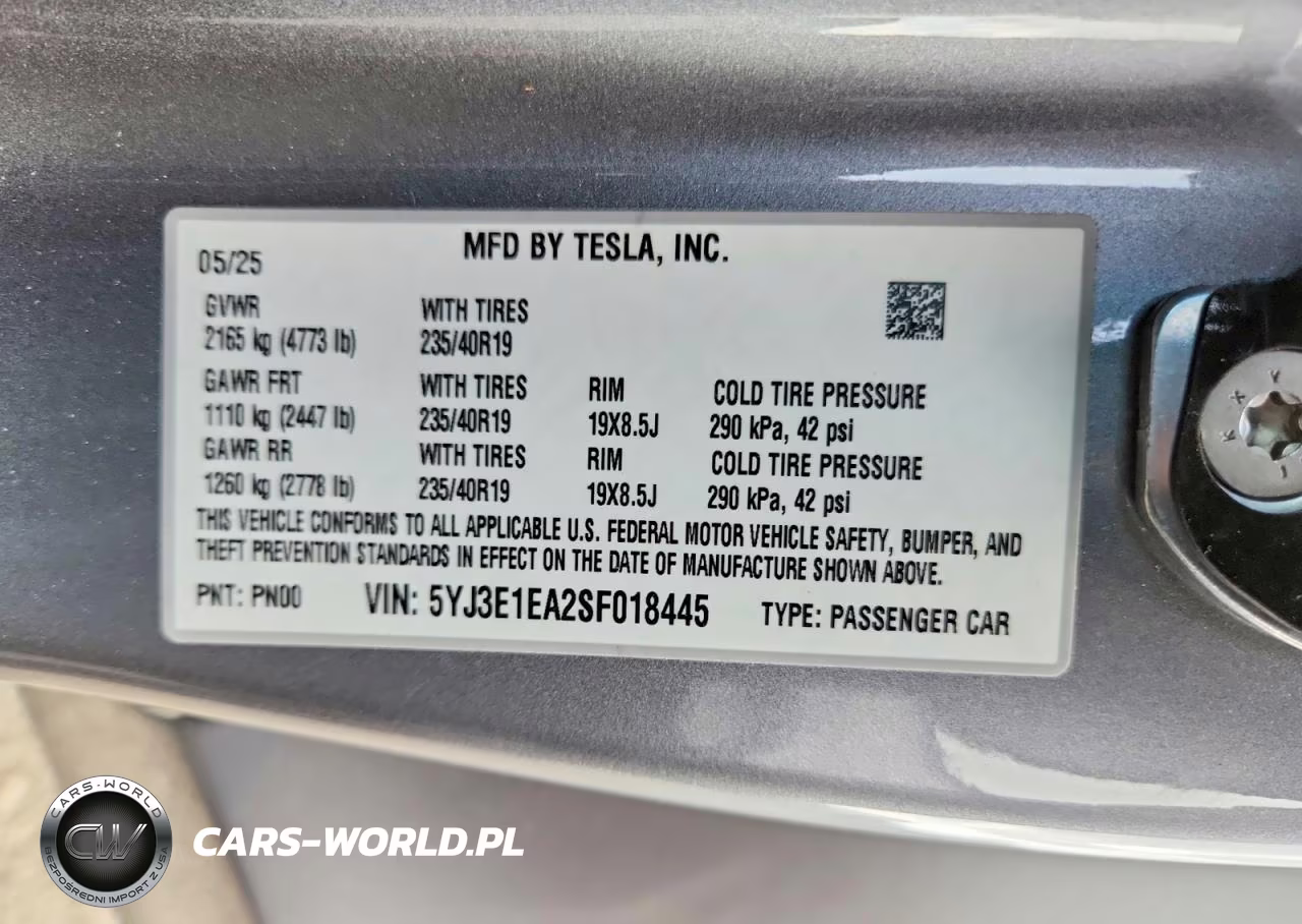 2025 Tesla Model 3 VIN:5YJ3E1EA2SF018445 - 13
