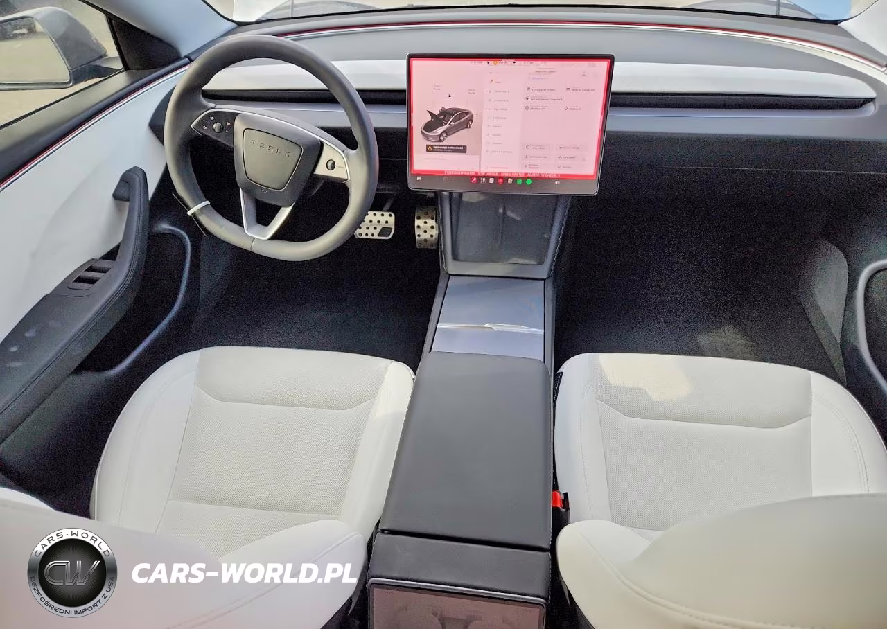 2025 Tesla Model 3 VIN:5YJ3E1EA2SF018445 - 8