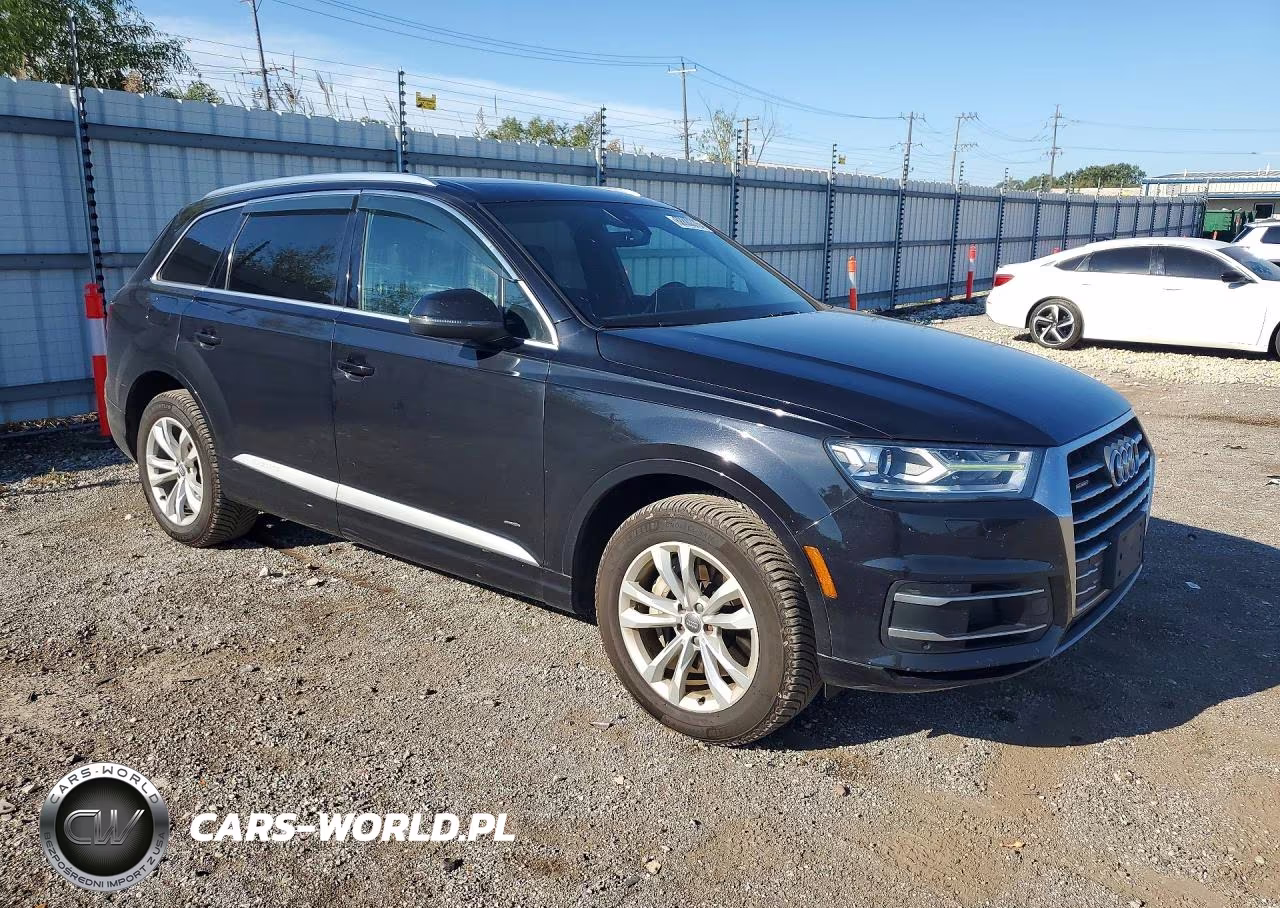 2017 Audi Q7 Premium VIN:WA1AHAF74HD043911 - 4