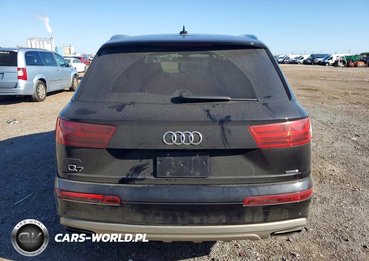 2017 Audi Q7 Premium VIN:WA1AHAF74HD043911 - 6