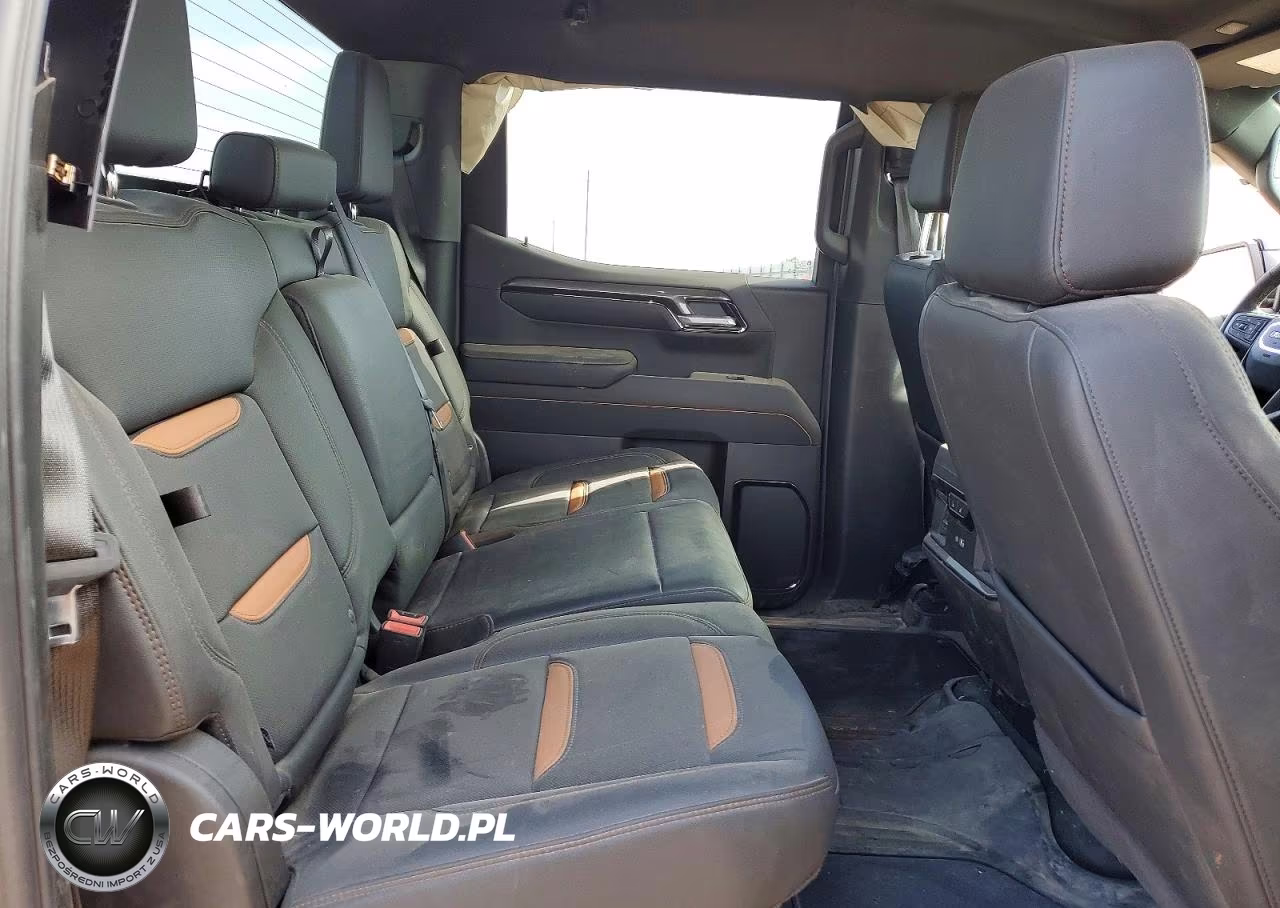 2026 GMC Sierra K1500 At4 VIN:1GTUUEEL3TZ323786 - 10