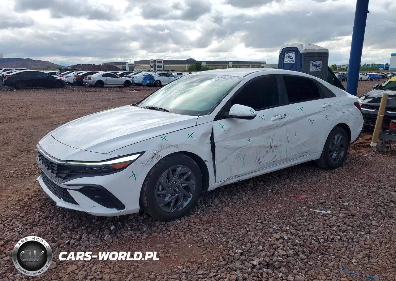 2024 Hyundai Elantra Sel