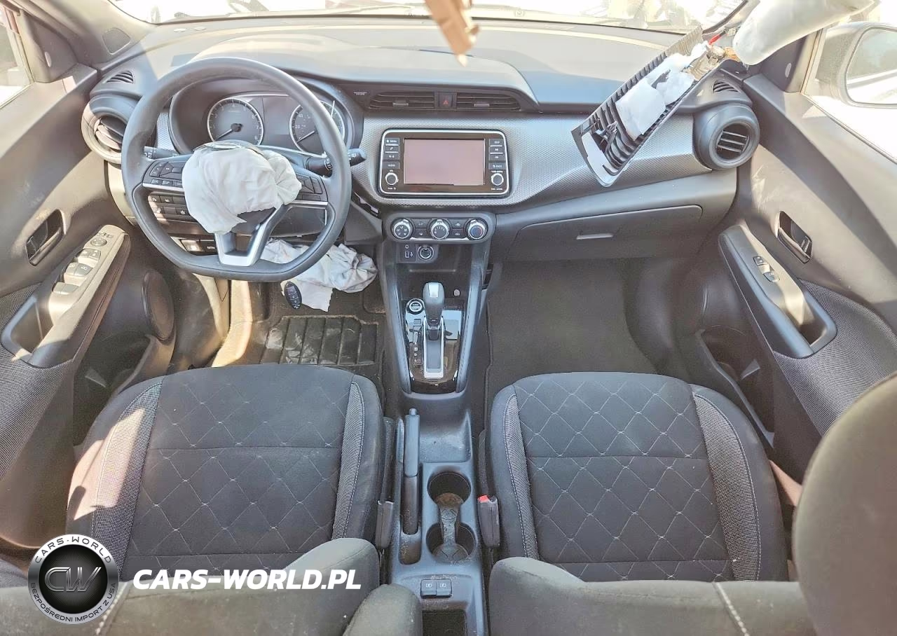 2020 Nissan Kicks S VIN:3N1CP5BV1LL565396 - 8