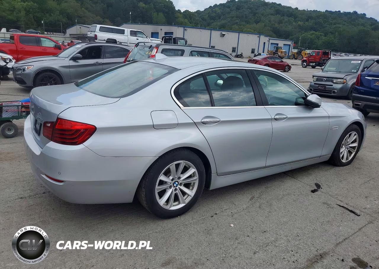 2016 BMW 528 Xi VIN:WBA5A7C50GG145721 - 3