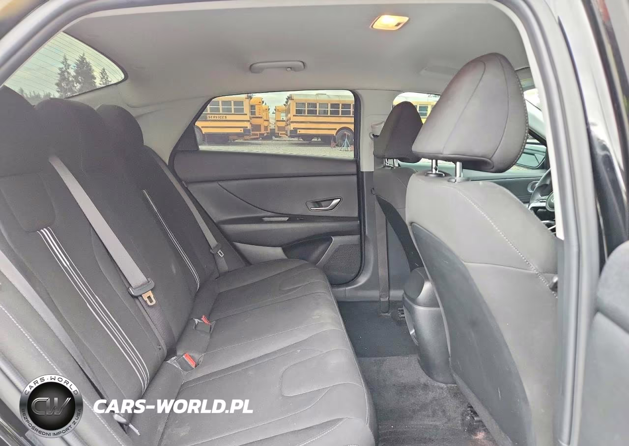 2025 Hyundai Elantra Hybrid Blue VIN:KMHLM4DJ9SU160624 - 10