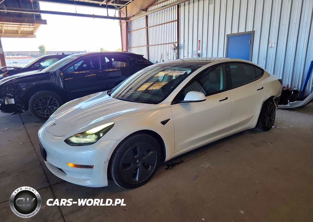 2022 Tesla Model 3 VIN:5YJ3E1EB9NF134142 - 1