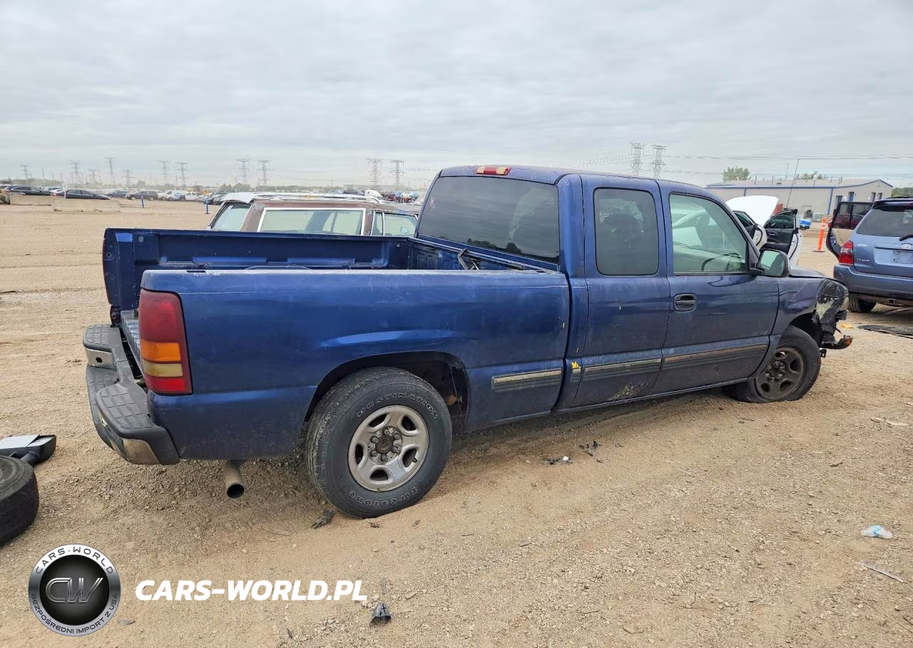 2002 Chevrolet Silverado C1500 VIN:2GCEC19V521320536 - 3