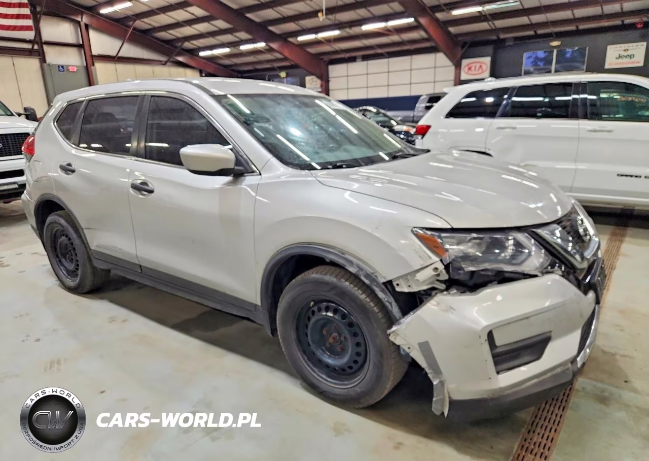 2017 Nissan Rogue S VIN:JN8AT2MV1HW014533 - 4
