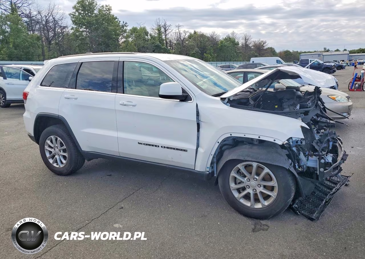 2022 Jeep Grand Cherokee Laredo E VIN:1C4RJFAG4NC162271 - 4