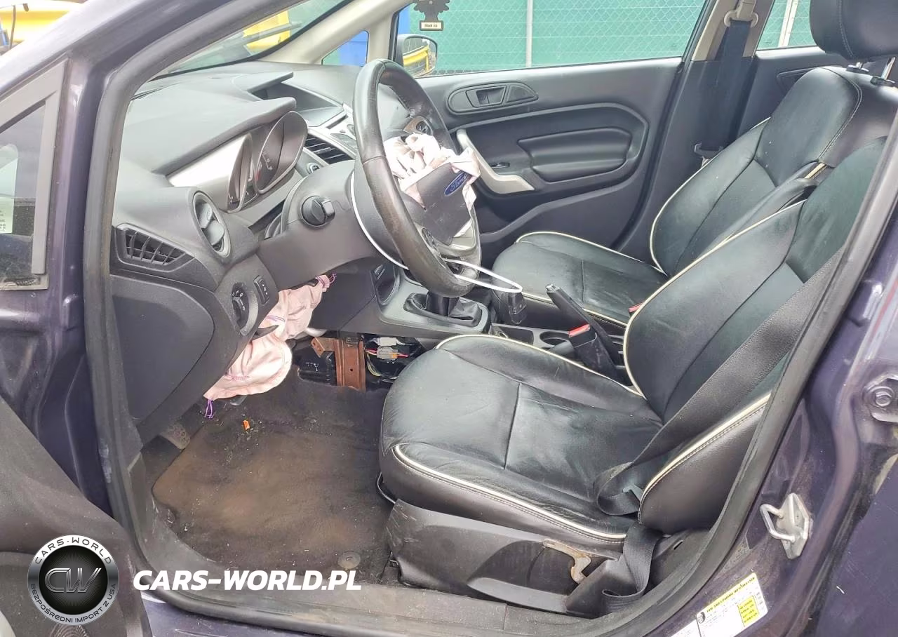 2013 Ford Fiesta Titanium VIN:3FADP4FJ5DM110975 - 7