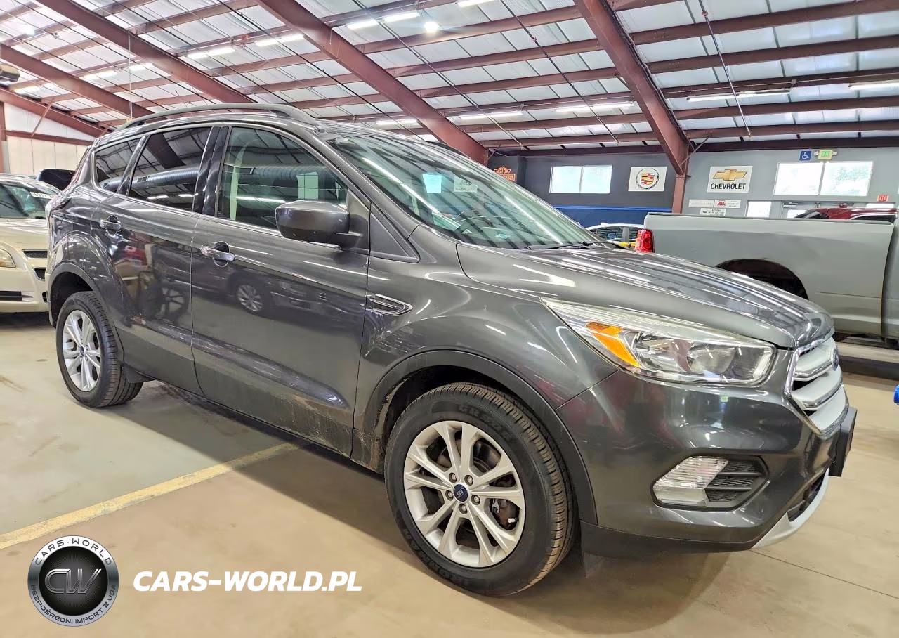 2018 Ford Escape Se VIN:1FMCU9GD5JUA58271 - 4