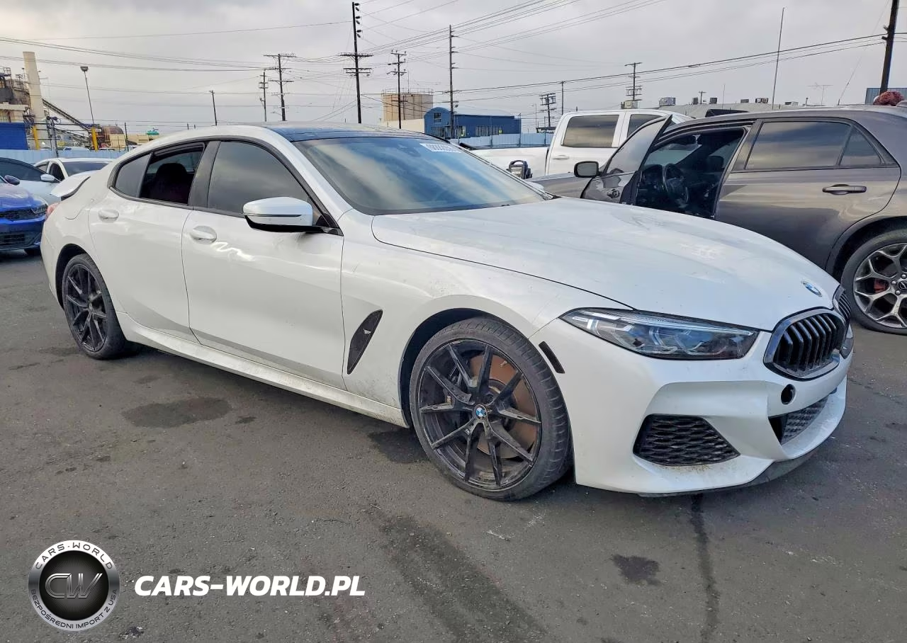 2023 BMW 840Xi VIN:WBAGV4C08PCN00805 - 4