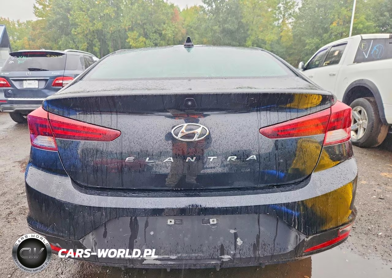 2019 Hyundai Elantra Sel VIN:5NPD84LF1KH403170 - 6