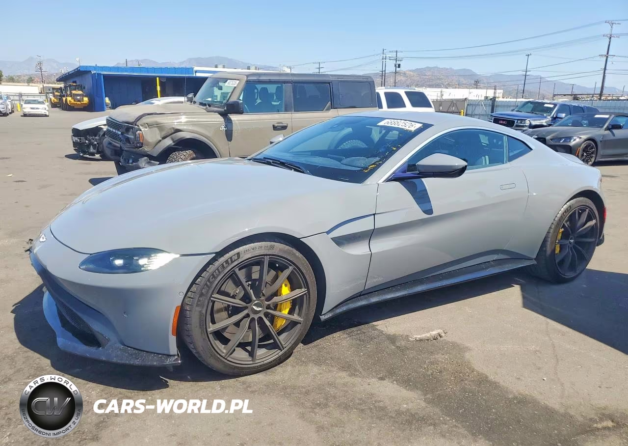 2019 Aston Martin Vantage – zdjęcie 1 z 12