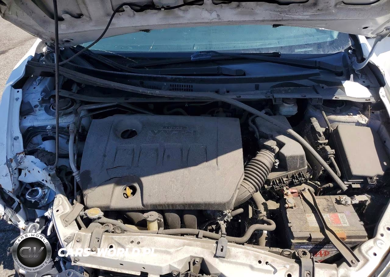 2015 Toyota Corolla 4D VIN:5YFBURHE9FP356625 - 11