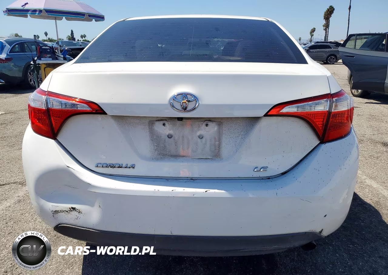 2015 Toyota Corolla 4D VIN:5YFBURHE9FP356625 - 6