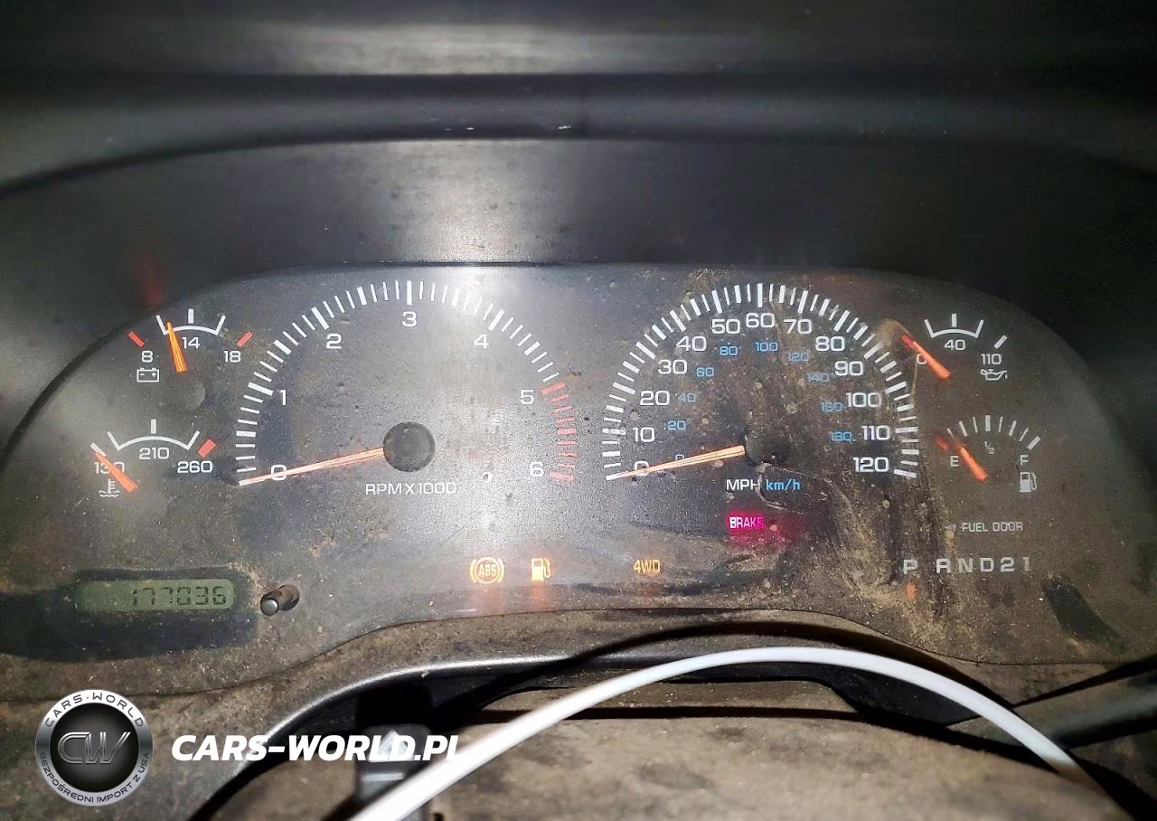 1998 Dodge Ram 1500 VIN:3B7HF13Z9WG228858 - 9