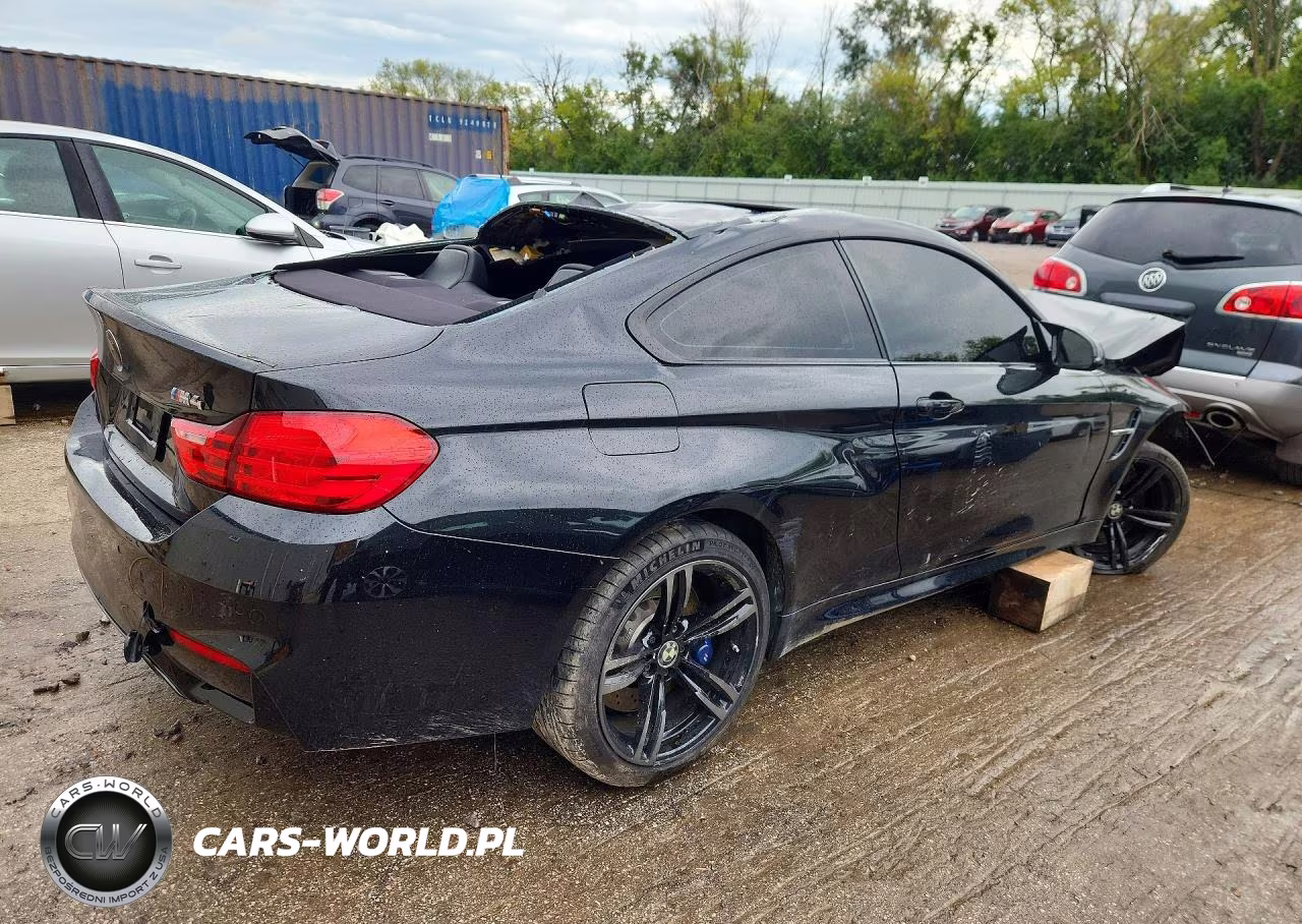 2016 BMW M4 VIN:WBS3R9C56GK336497 - 3