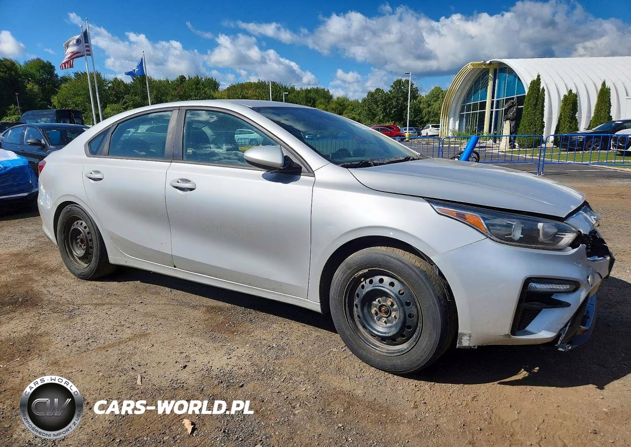 2020 Kia Forte Lxs VIN:3KPF24AD2LE162088 - 4
