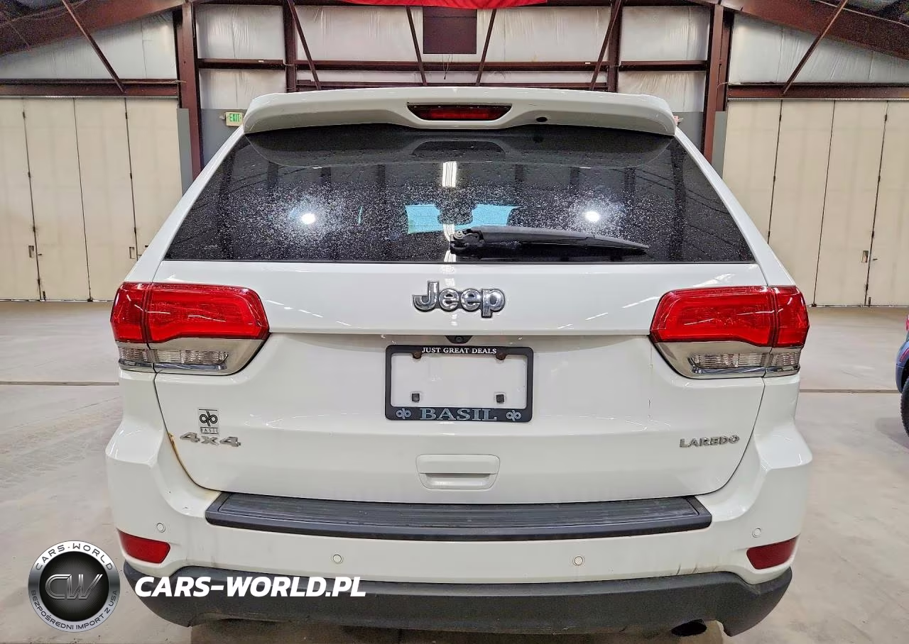 2017 Jeep Grand Cherokee Laredo VIN:1C4RJFAG0HC886060 - 6