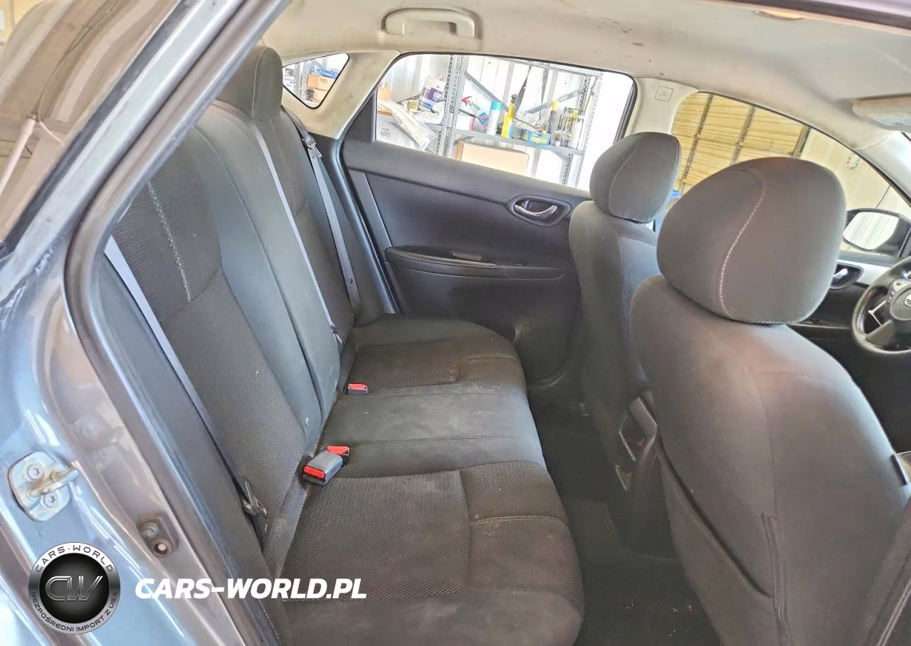 2018 Nissan Sentra S VIN:3N1AB7AP1JY250523 - 10