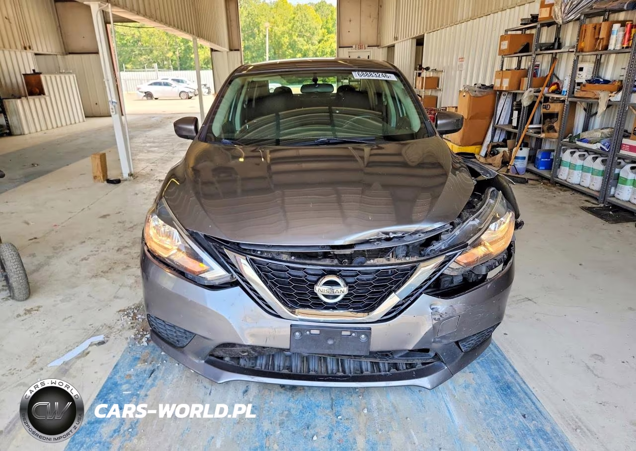 2018 Nissan Sentra S VIN:3N1AB7AP1JY250523 - 5