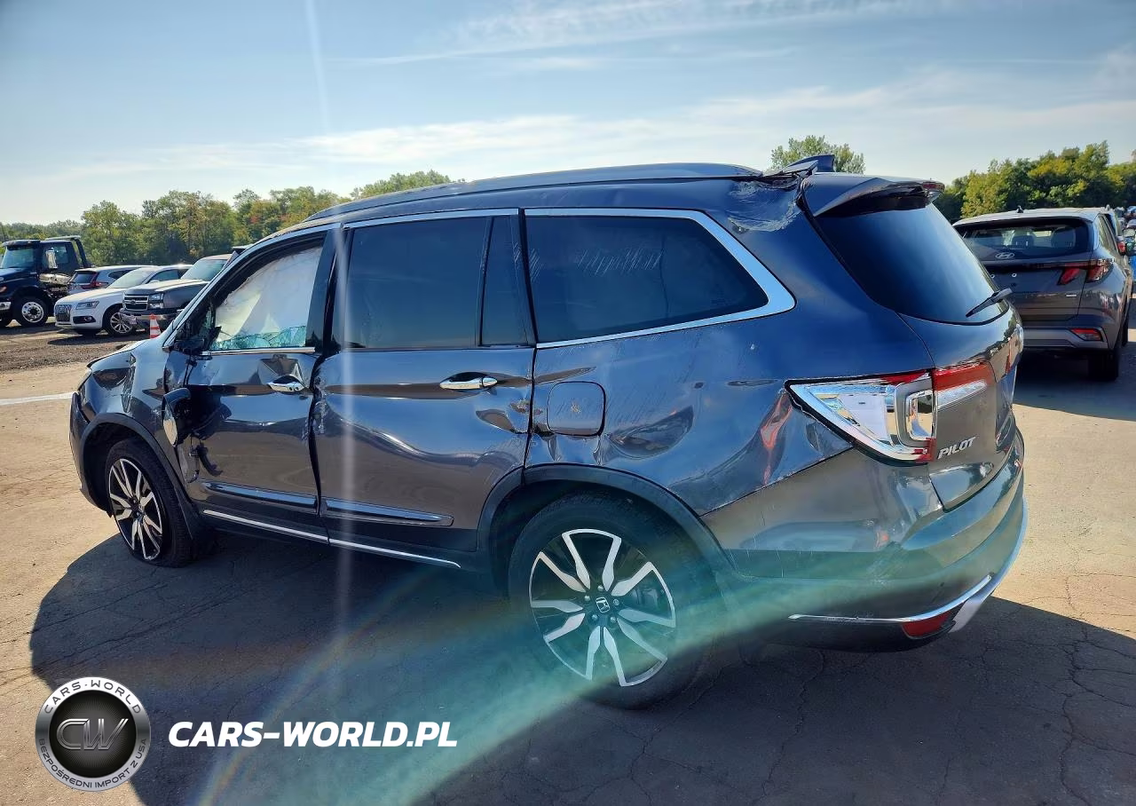 2019 Honda Pilot Touring VIN:5FNYF5H93KB020944 - 2