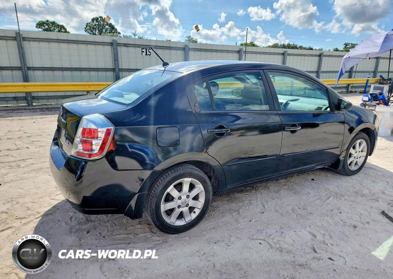 2007 Nissan Sentra 2.0 VIN:3N1AB61EX7L703133 - 3
