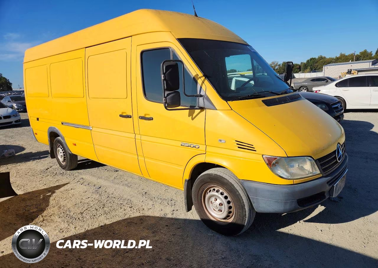 2003 Sprinter 2500 Sprinter VIN:WD2YD742X35560884 - 4
