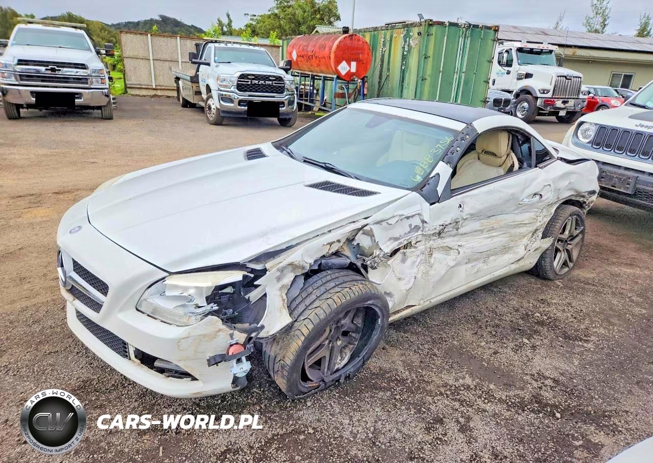 2016 Mercedes-Benz Slk 300