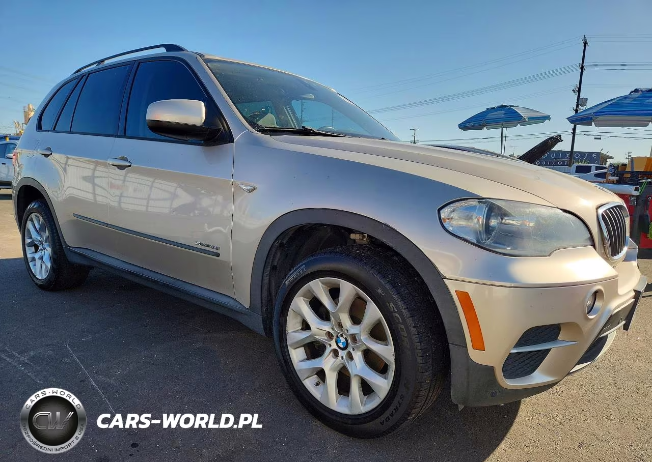 2013 BMW X5 xDrive35I VIN:5UXZV4C59D0G50721 - 4