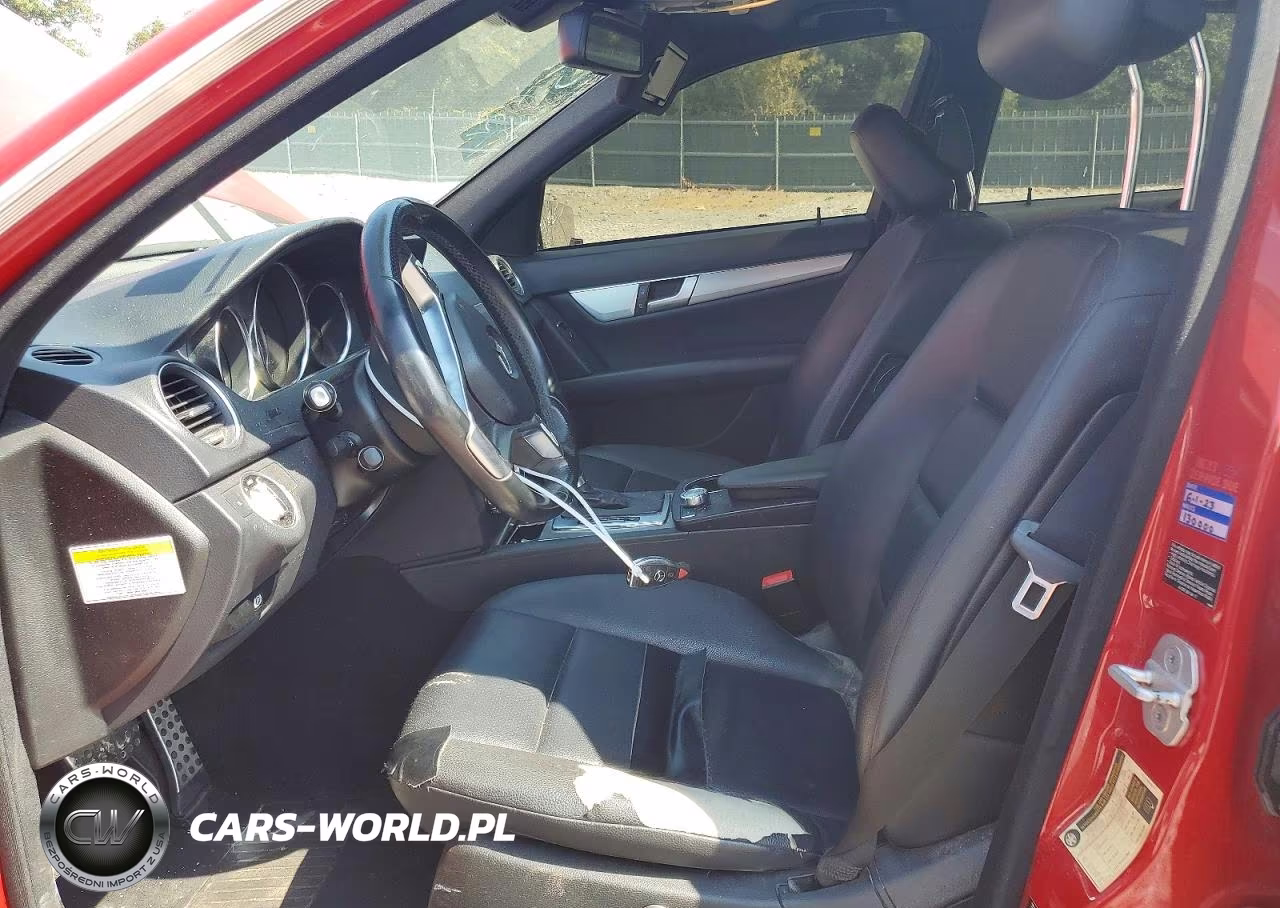 2013 Mercedes-Benz C 250 VIN:WDDGF4HB2DR266427 - 7