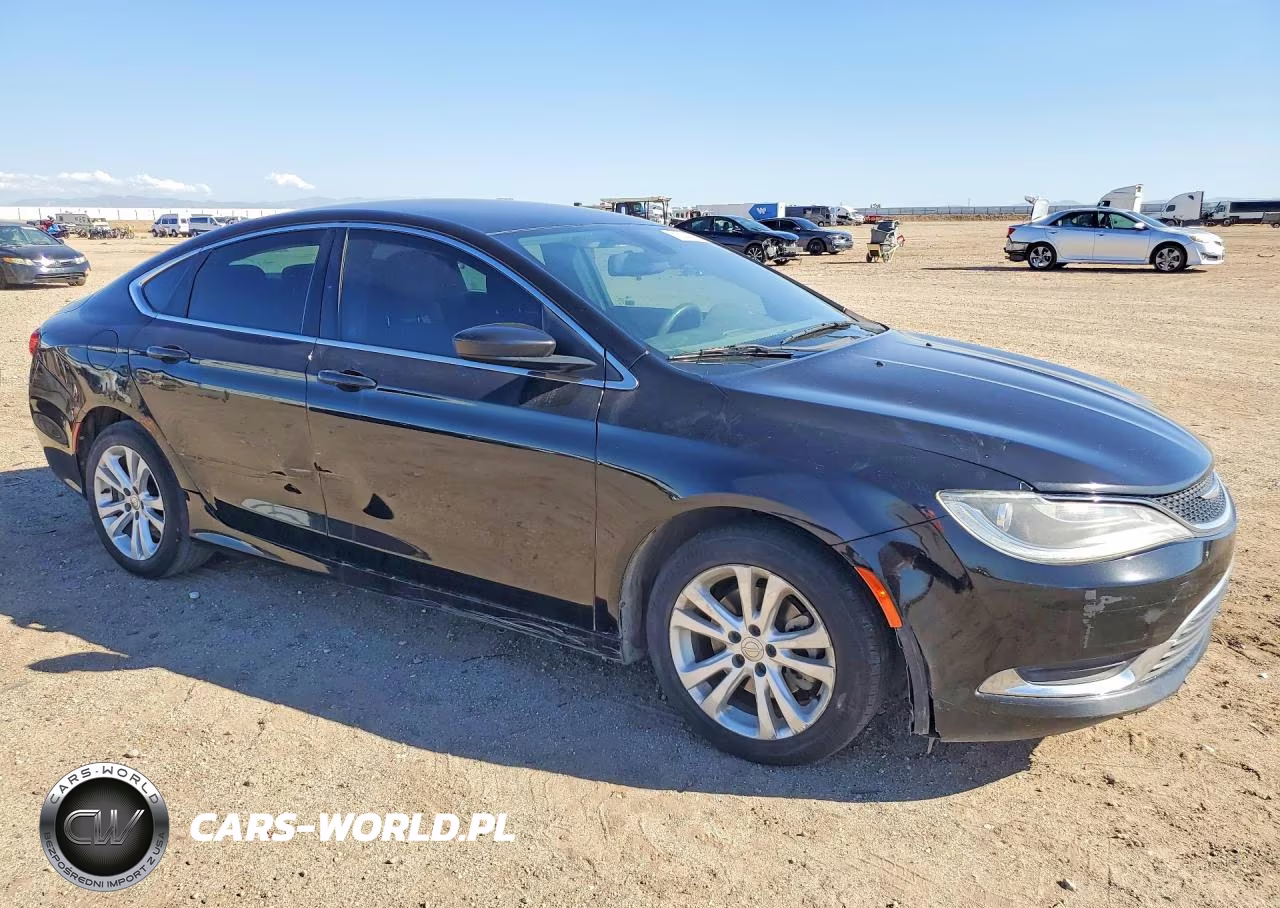 2015 Chrysler 200 Limited VIN:1C3CCCAB8FN720720 - 4