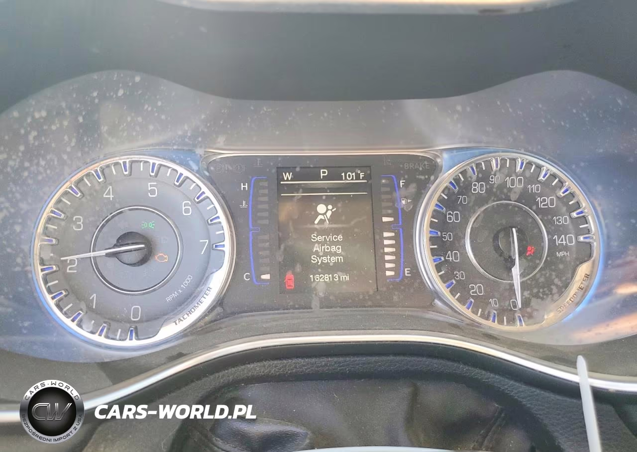 2015 Chrysler 200 Limited VIN:1C3CCCAB8FN720720 - 9