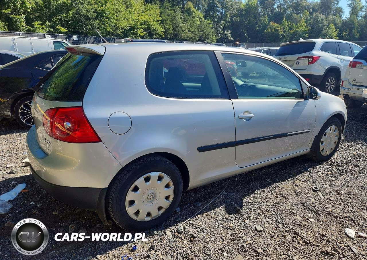 2008 Volkswagen Rabbit VIN:WVWBA71K38W279564 - 3