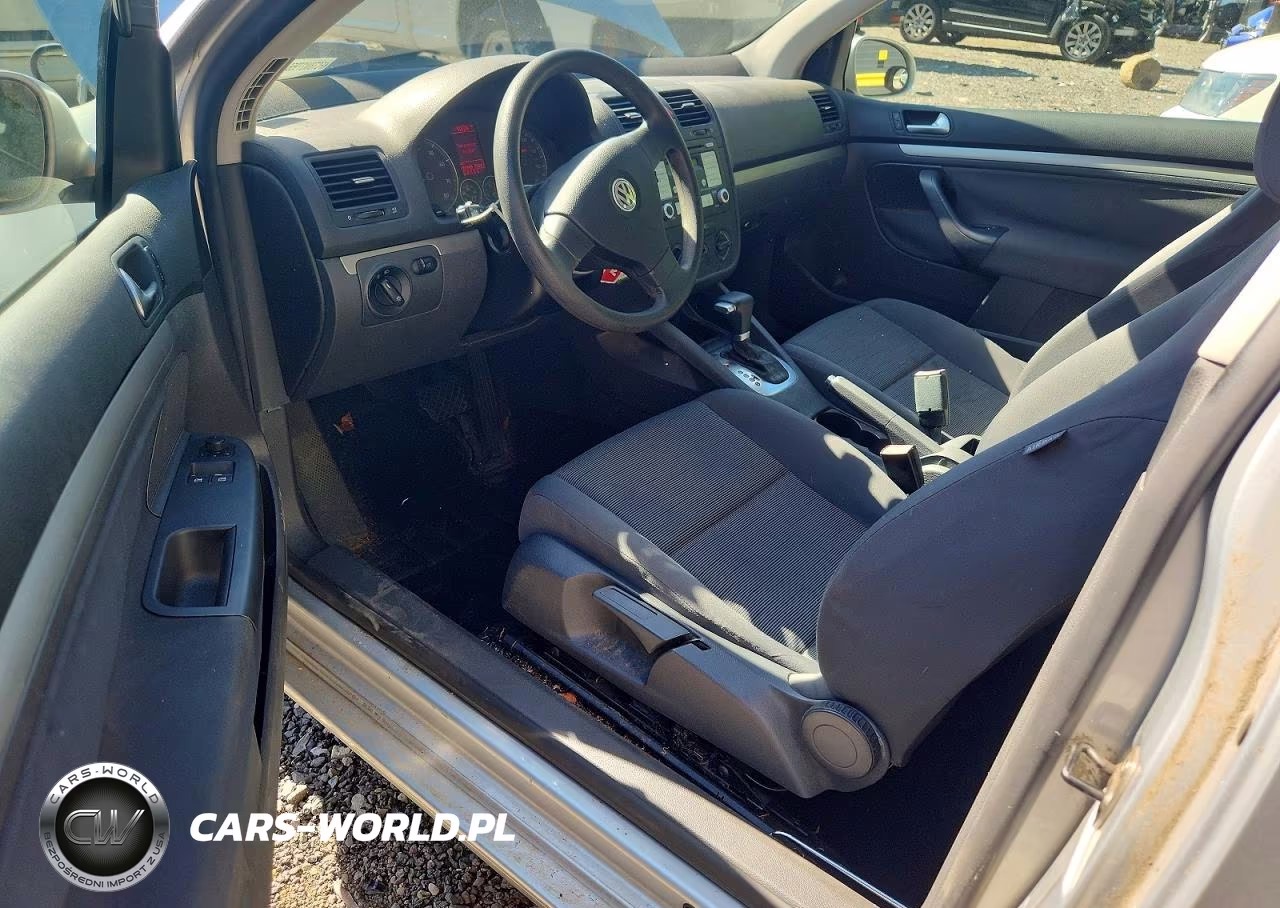 2008 Volkswagen Rabbit VIN:WVWBA71K38W279564 - 8