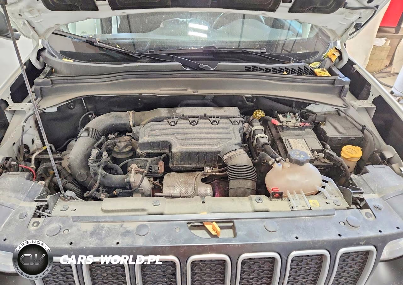 2022 Jeep Renegade Latitude VIN:ZACNJDB12NPN86876 - 12