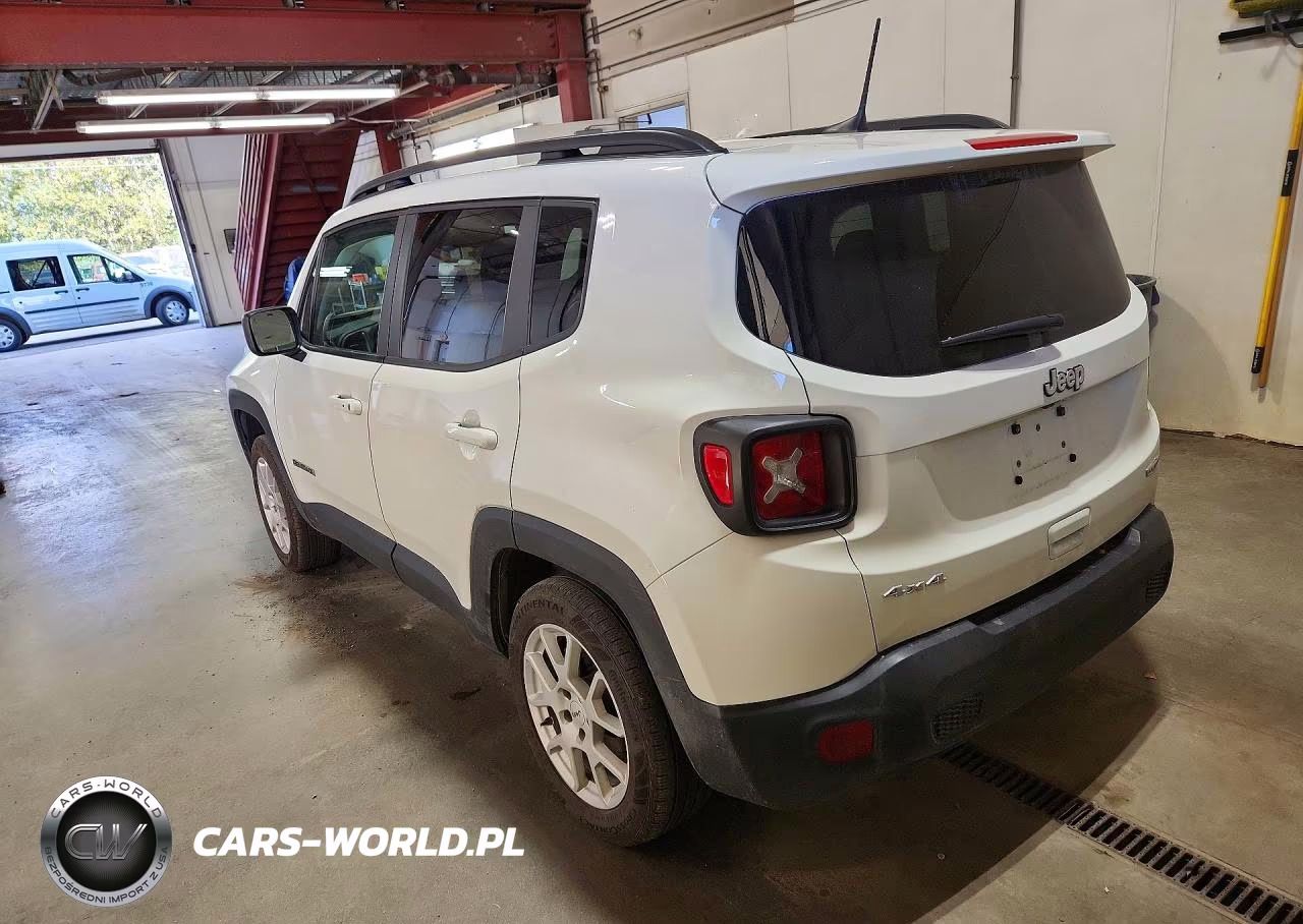 2022 Jeep Renegade Latitude VIN:ZACNJDB12NPN86876 - 2