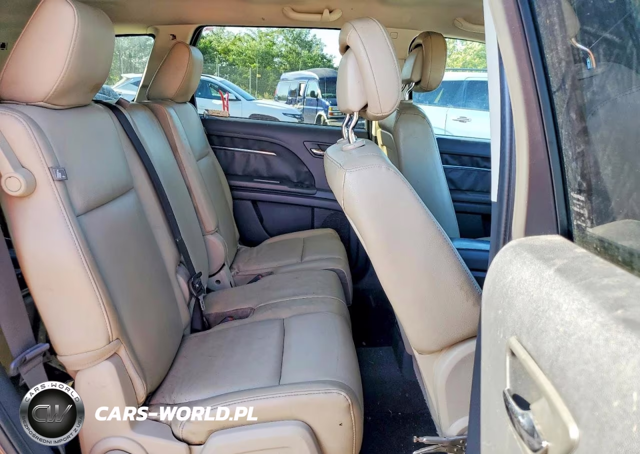 2010 Dodge Journey R-T VIN:3D4PG9FV7AT209356 - 11