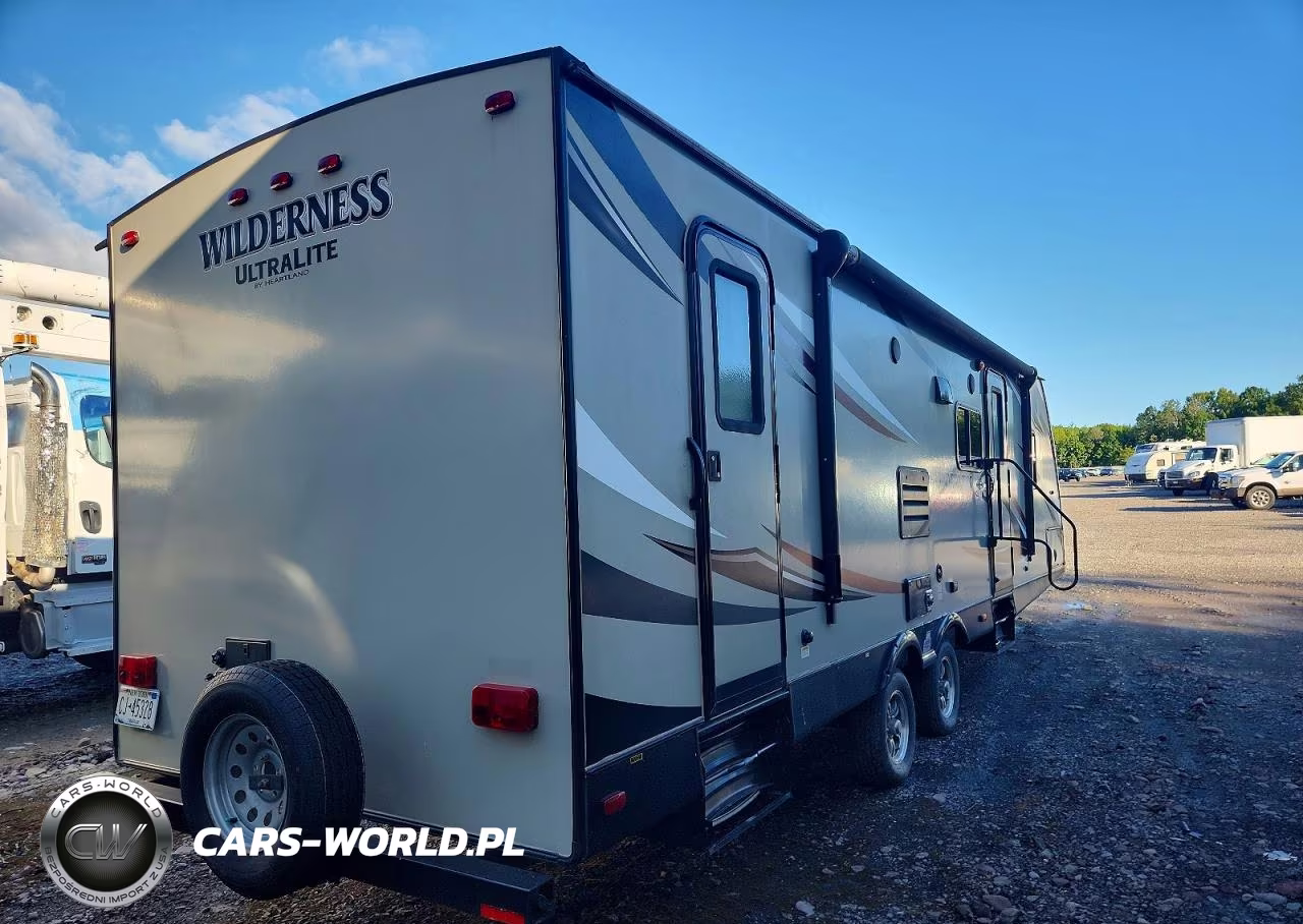 2017 Heartland Wilderness Camper VIN:5SFNB3221HE320570 - 4
