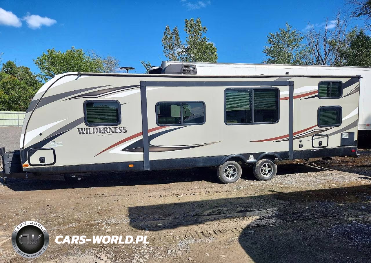 2017 Heartland Wilderness Camper VIN:5SFNB3221HE320570 - 9