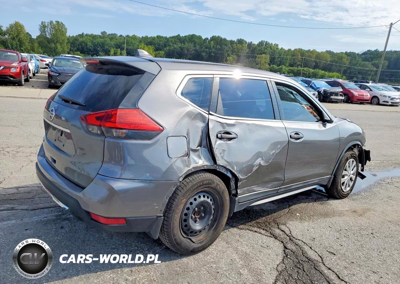 2017 Nissan Rogue S VIN:5N1AT2MT8HC780024 - 3