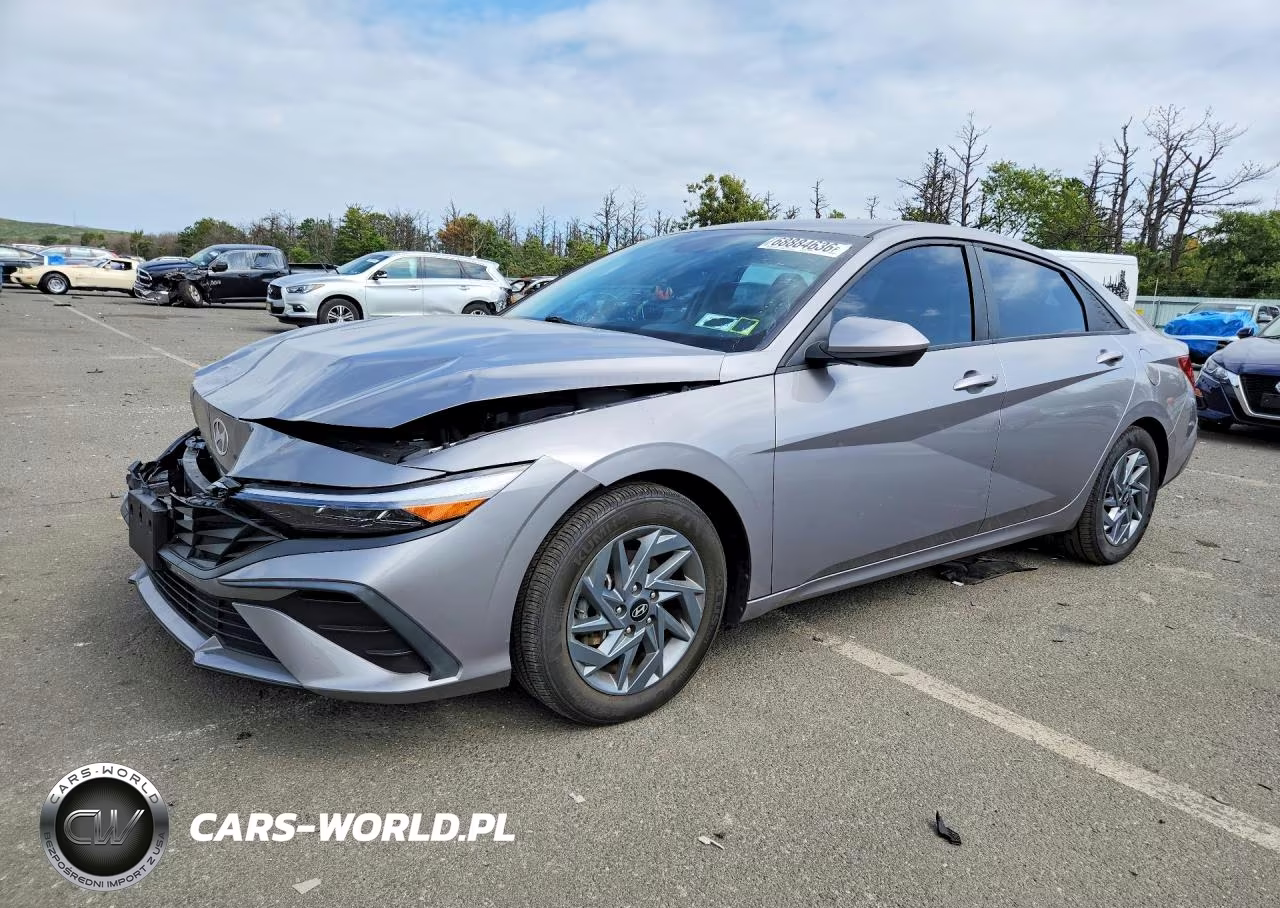 2024 Hyundai Elantra Sel