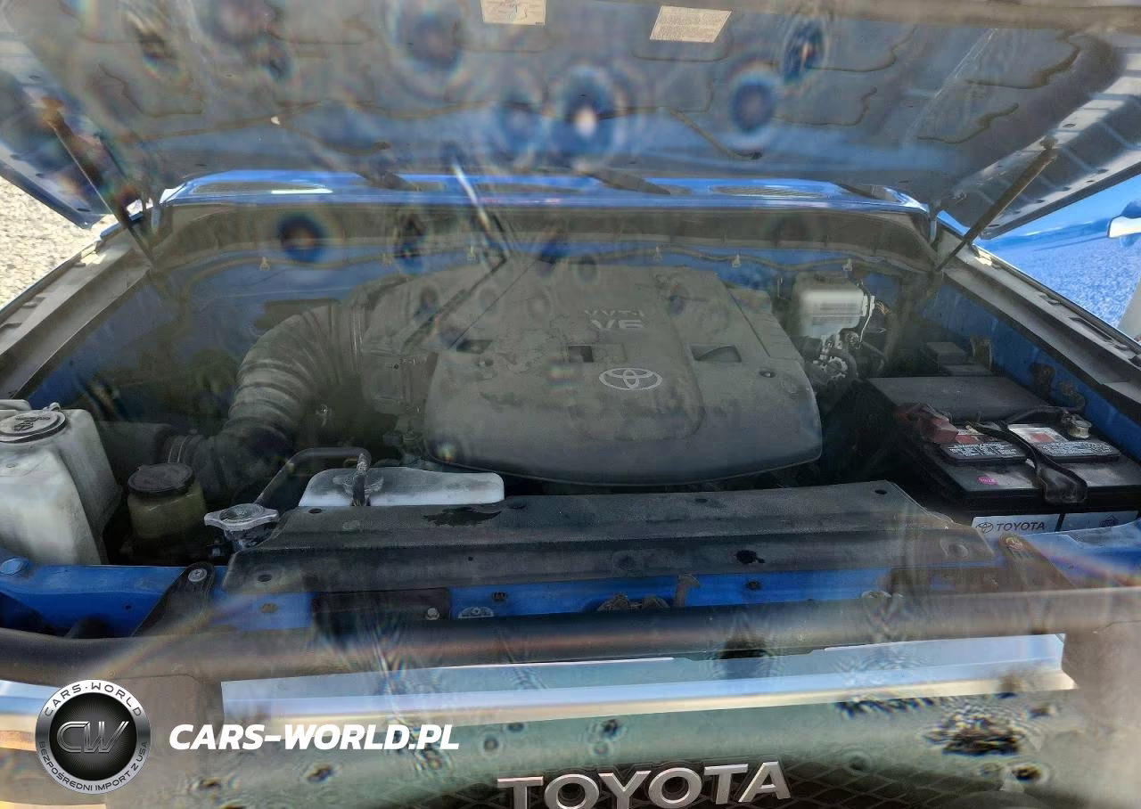 2008 Toyota Fj Cruiser Base VIN:JTEZU11F38K007623 - 12